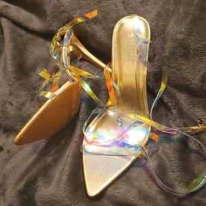 Iridescent heels new